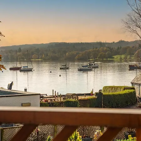 The Wateredge Inn, Ambleside- The Collection Group אורחן