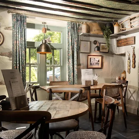 אורחן The Wateredge Inn, Ambleside- The Collection Group