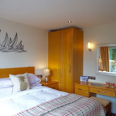 אורחן The Wateredge Inn, Ambleside- The Collection Group אמבלסייד