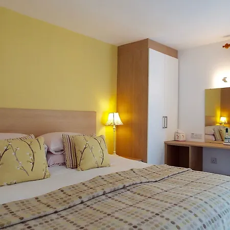 אורחן The Wateredge Inn, Ambleside- The Collection Group אמבלסייד